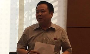 Đại biểu Nguyễn Hoàng Anh phát biểu góp ý sửa Luật Quản lý nợ công