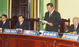 Án lệ – Một số vấn đề về giải thích pháp luật ở Việt Nam